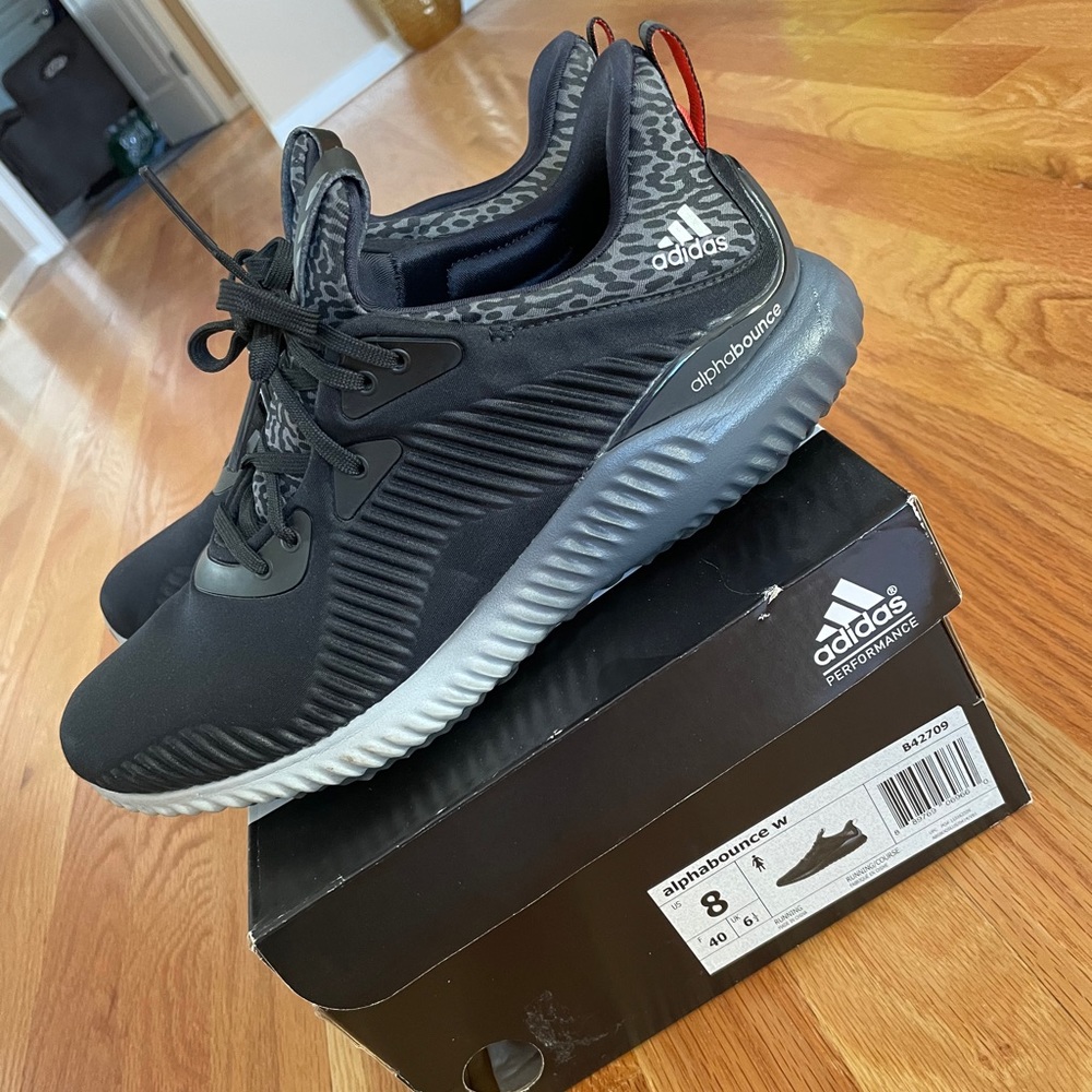 Adidas Alphabounce